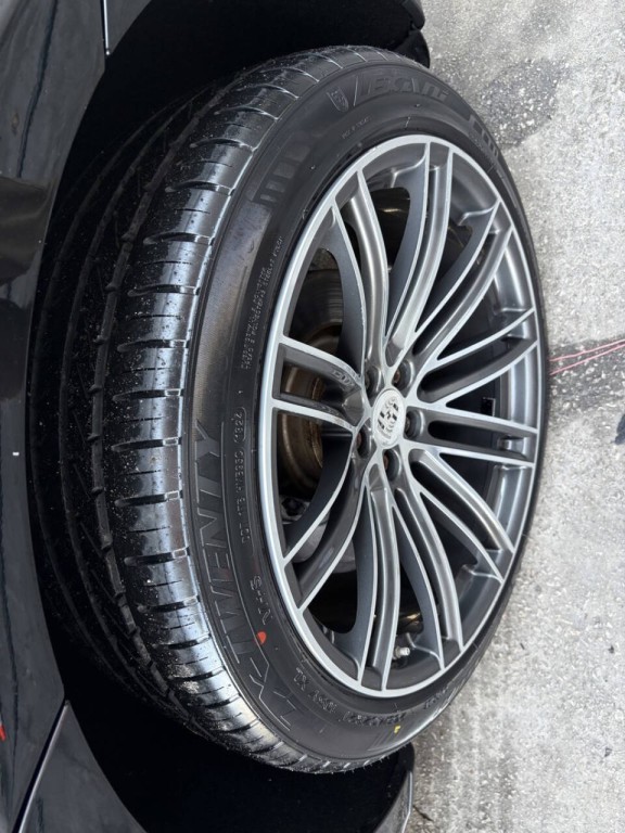 2020 Porsche Macan Image 37