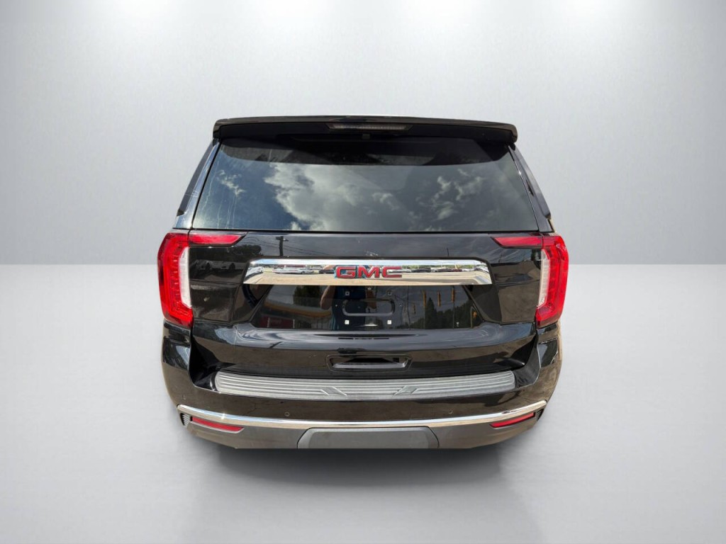 2021 GMC Yukon Image 6