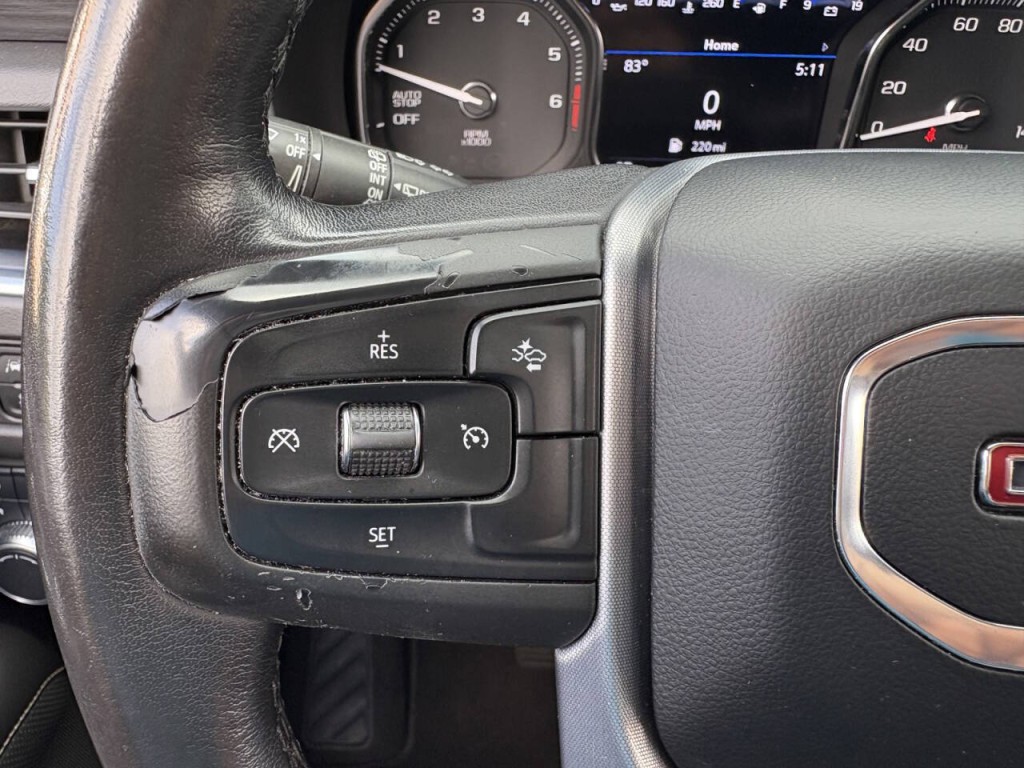 2021 GMC Yukon Image 15