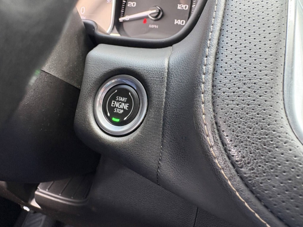 2021 GMC Yukon Image 17