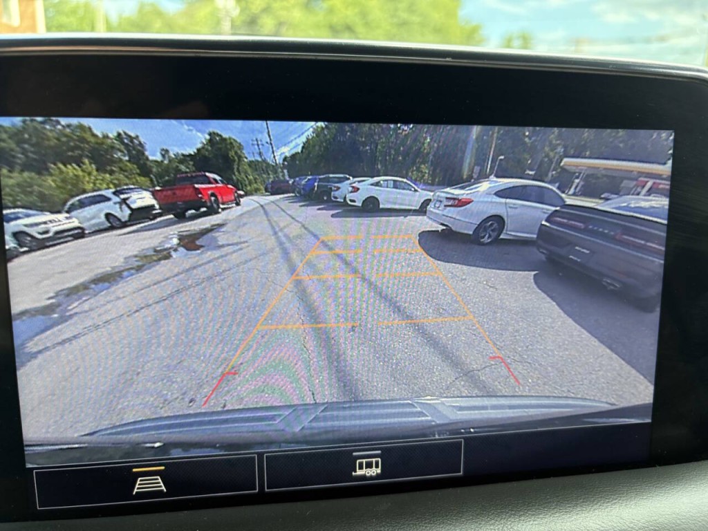 2021 GMC Yukon Image 20