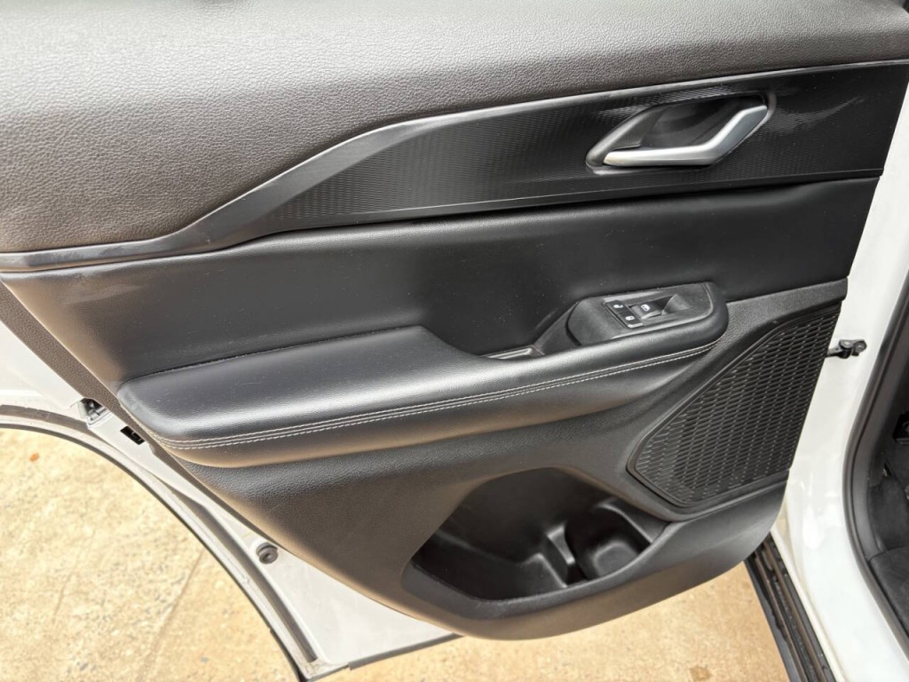 2024 Jeep Grand Cherokee Image 24