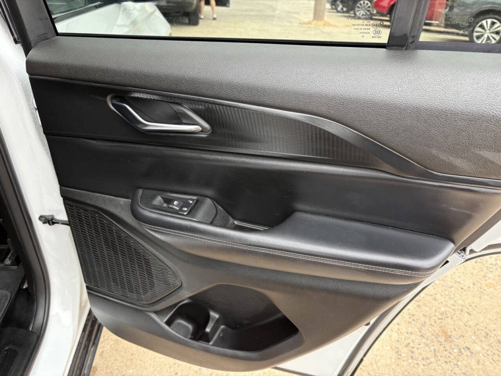 2024 Jeep Grand Cherokee Image 31
