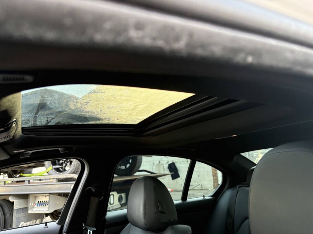 2019 BMW 3 Series Image 10