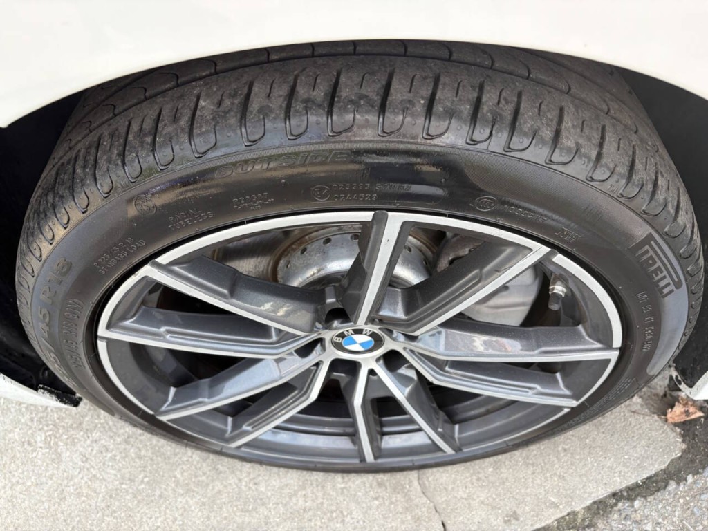 2019 BMW 3 Series Image 35