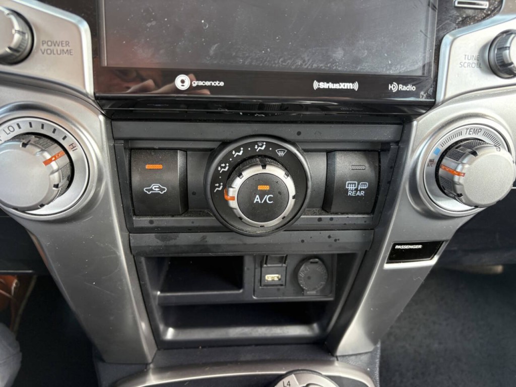 2024 Toyota 4Runner Image 19