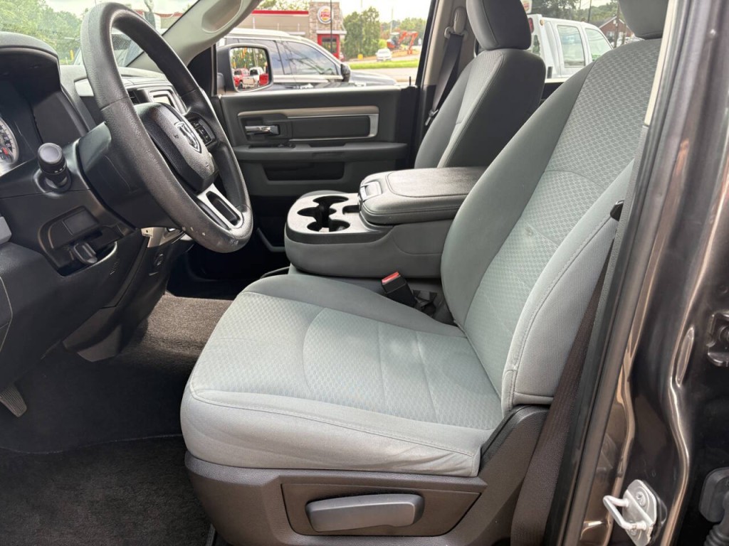 2019 RAM 1500 Image 10