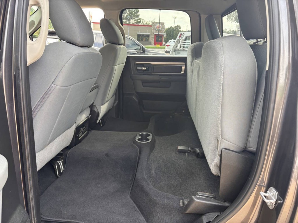 2019 RAM 1500 Image 23