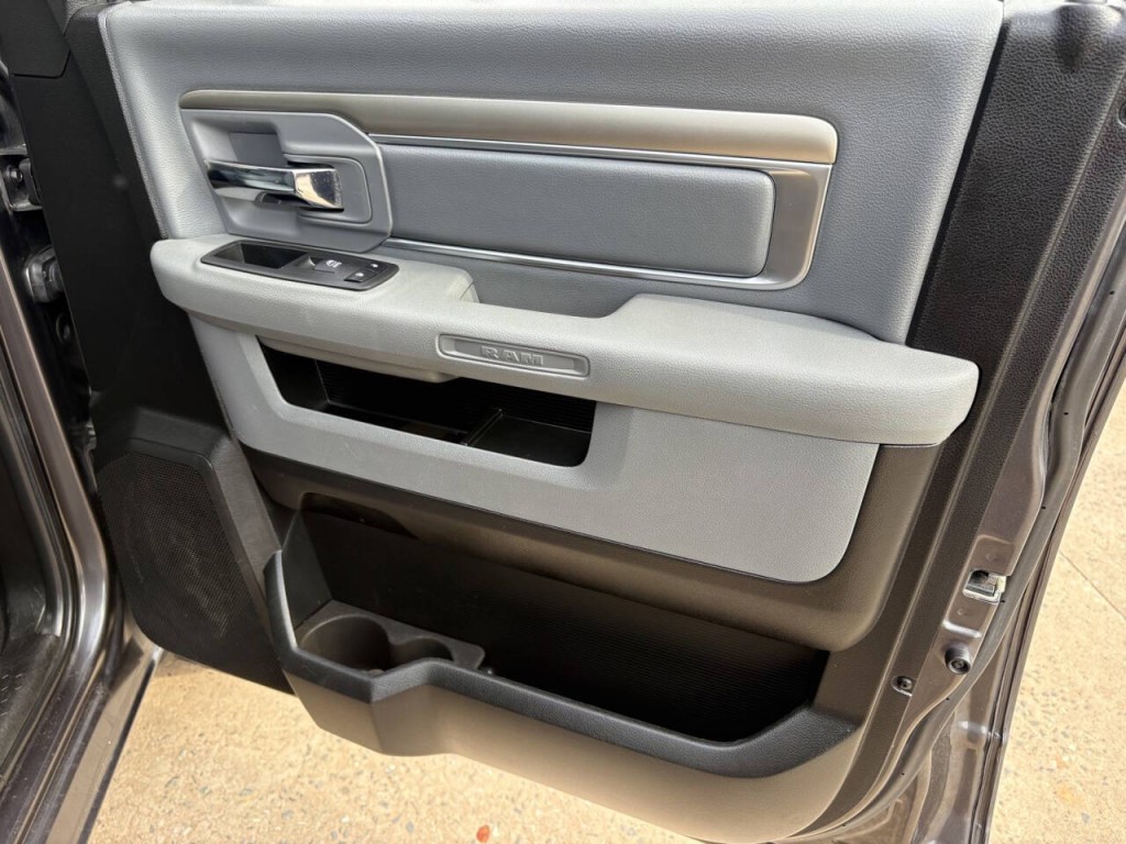 2019 RAM 1500 Image 24