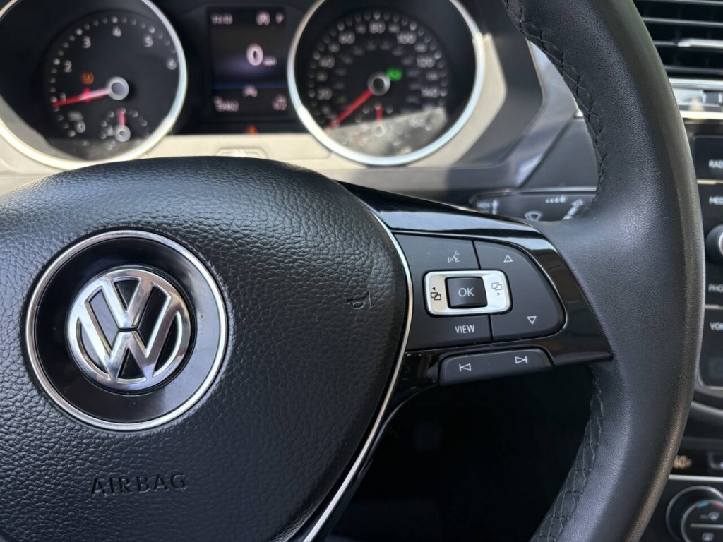 2020 Volkswagen Tiguan Image 15