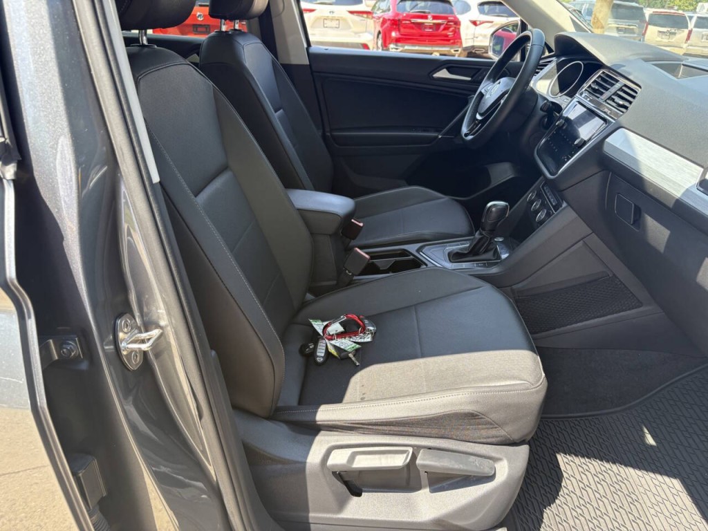 2020 Volkswagen Tiguan Image 29