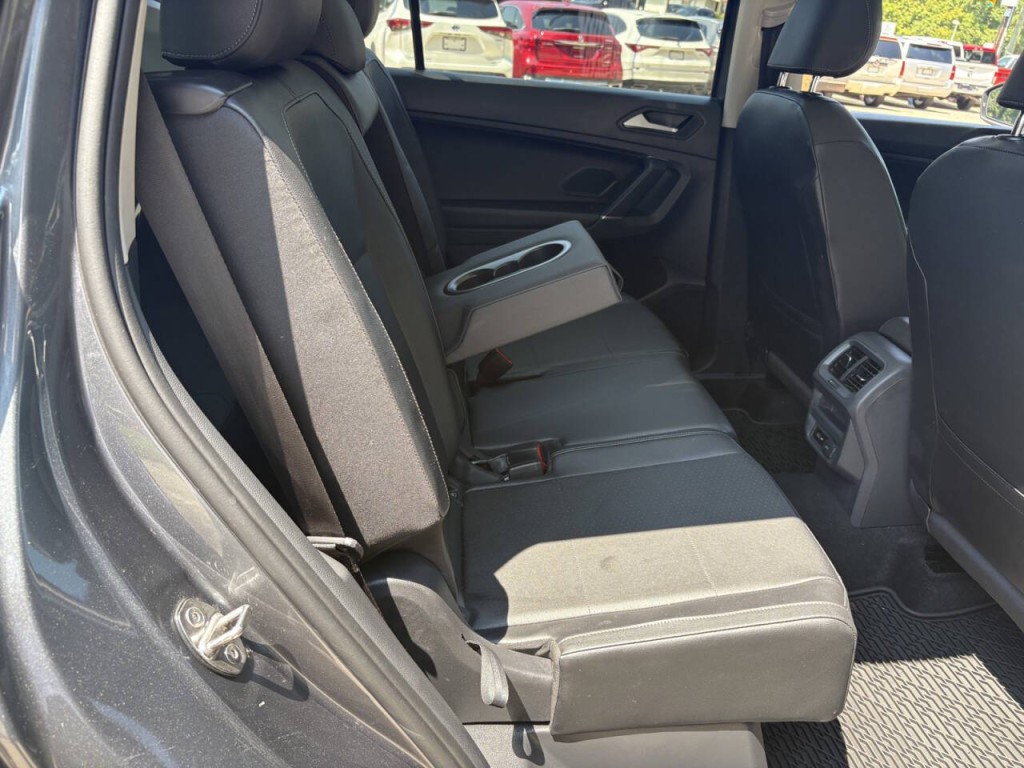 2020 Volkswagen Tiguan Image 32
