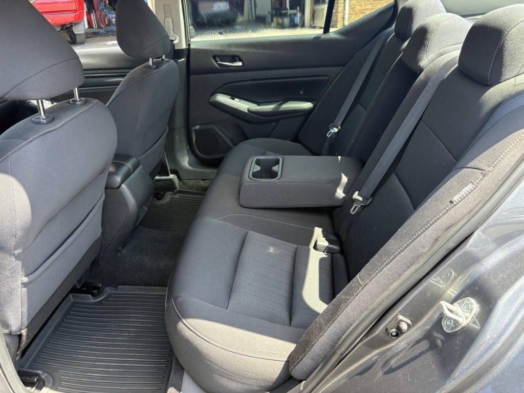 2019 Nissan Altima Image 22