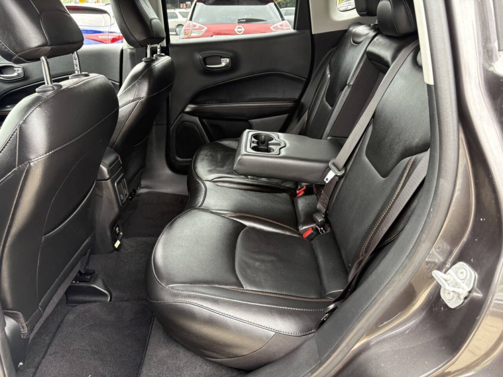2020 Jeep Compass Image 23