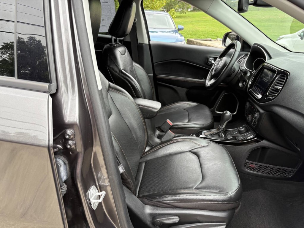 2020 Jeep Compass Image 26