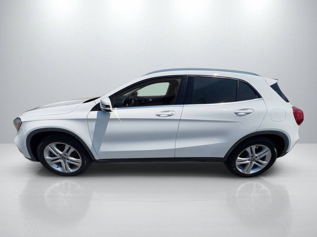 2019 Mercedes-Benz GLA-Class Image 4