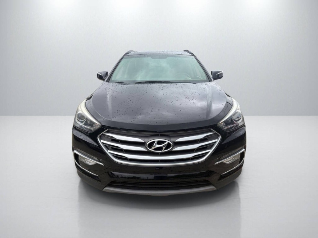 2018 Hyundai Santa Fe Sport Image 2