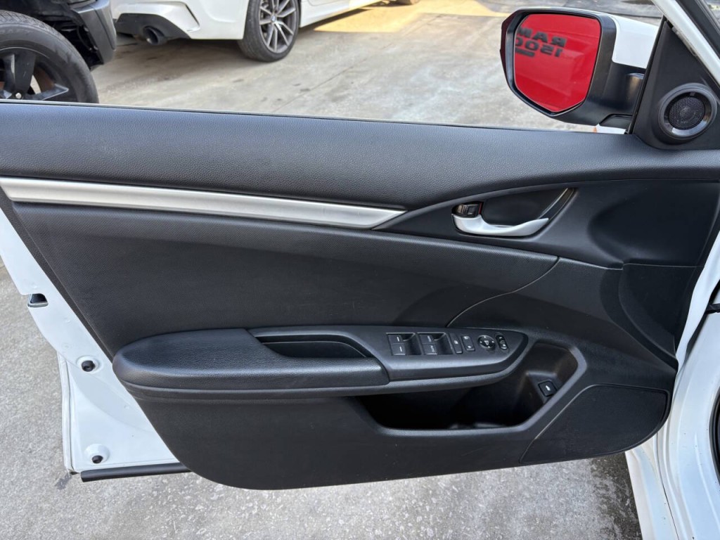 2020 Honda Civic Image 9