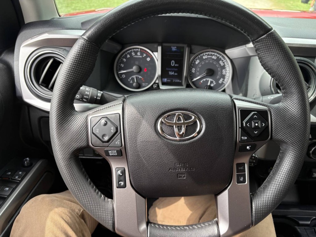 2022 Toyota Tacoma Image 12