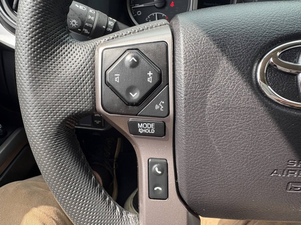 2022 Toyota Tacoma Image 14