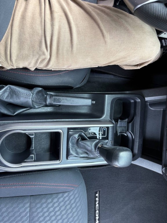 2022 Toyota Tacoma Image 18