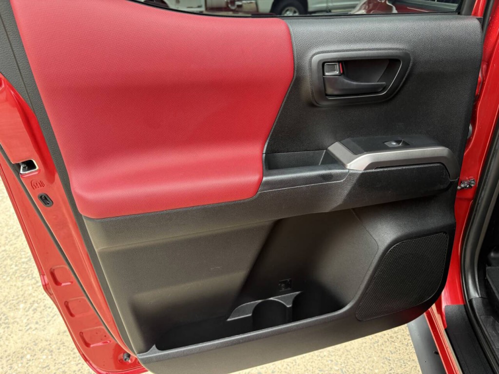 2022 Toyota Tacoma Image 20