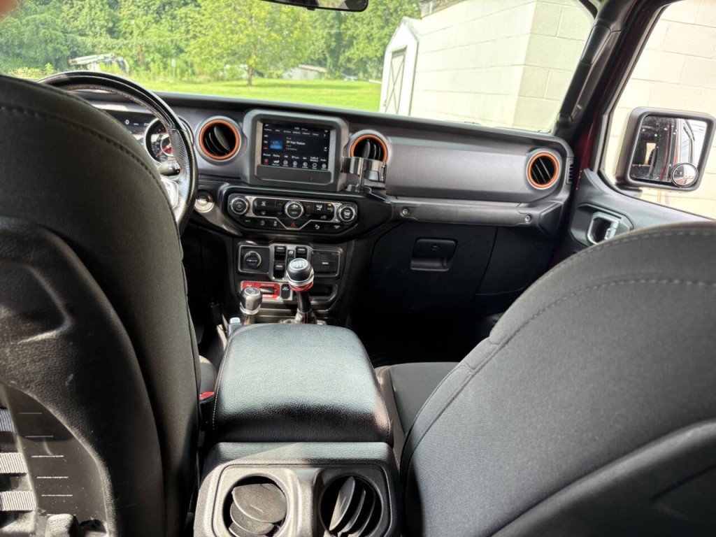2021 Jeep Gladiator Image 20