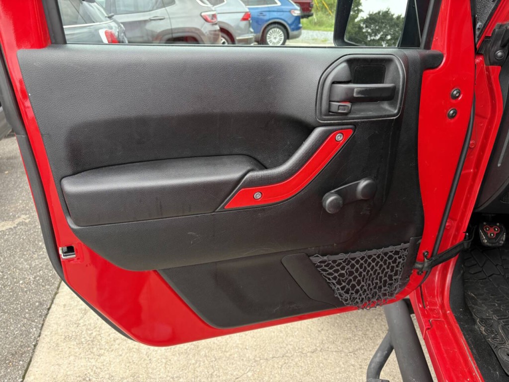 2018 Jeep Wrangler Image 9