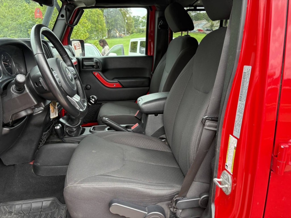 2018 Jeep Wrangler Image 10