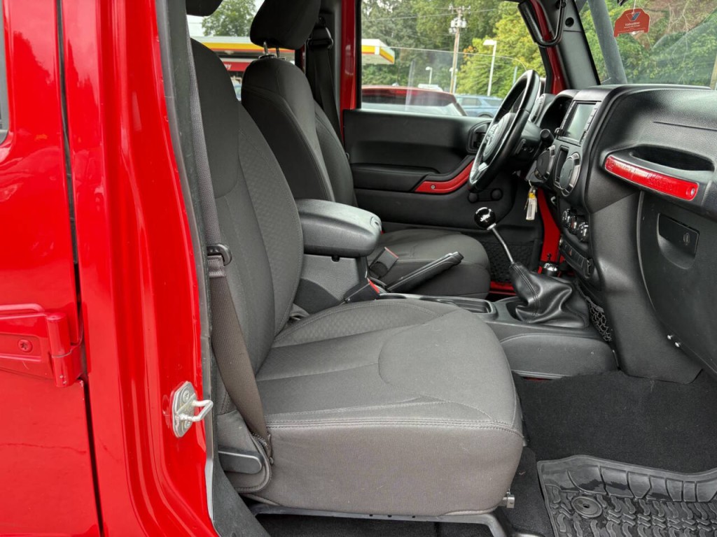 2018 Jeep Wrangler Image 24