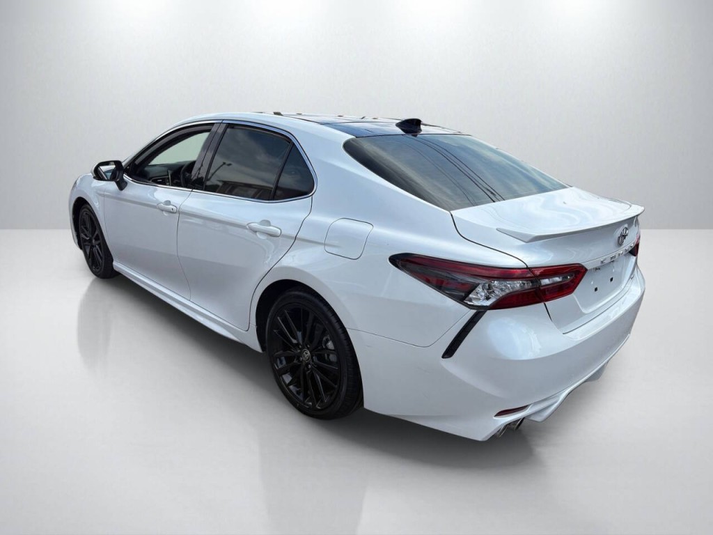 2022 Toyota Camry Image 5