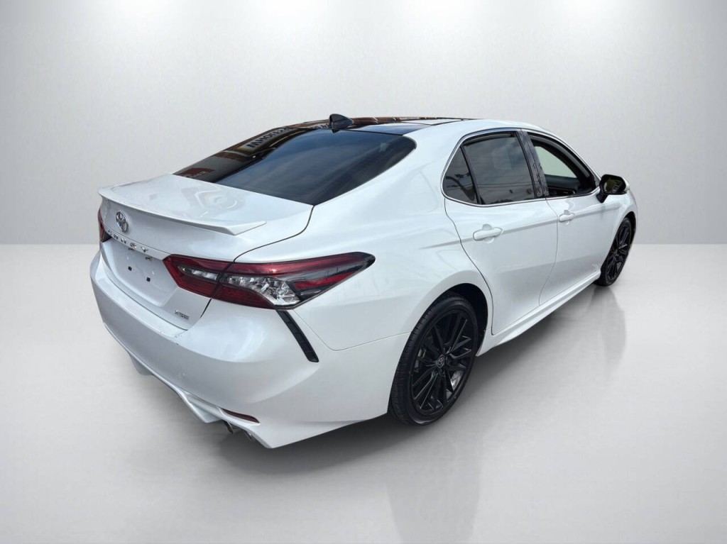 2022 Toyota Camry Image 7
