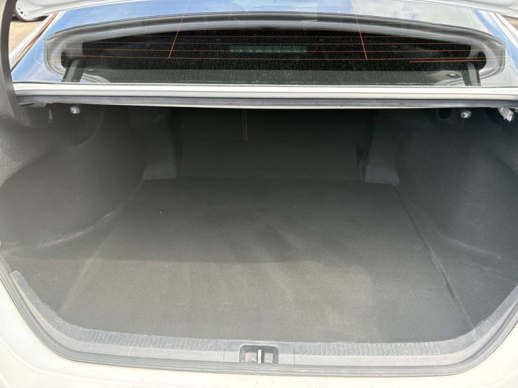 2022 Toyota Camry Image 28
