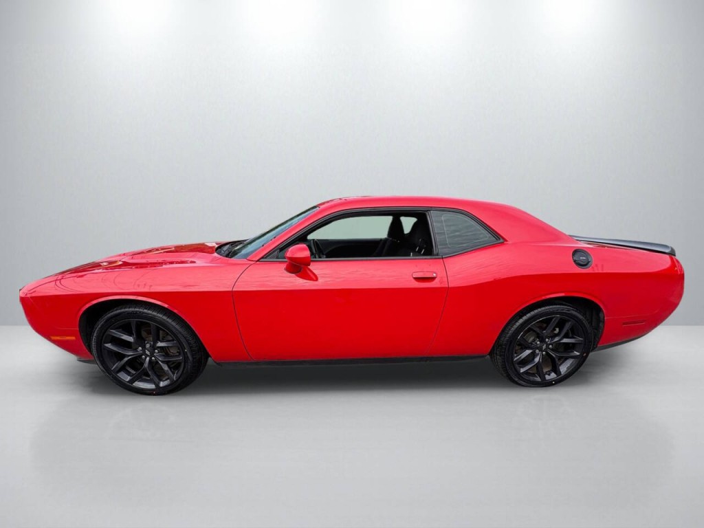 2021 Dodge Challenger Image 4