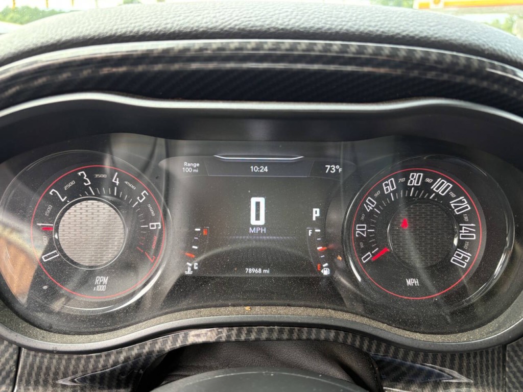 2021 Dodge Challenger Image 15