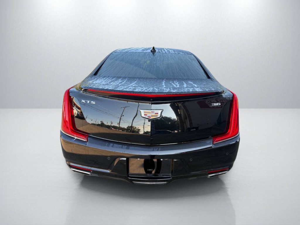 2018 Cadillac XTS Image 6