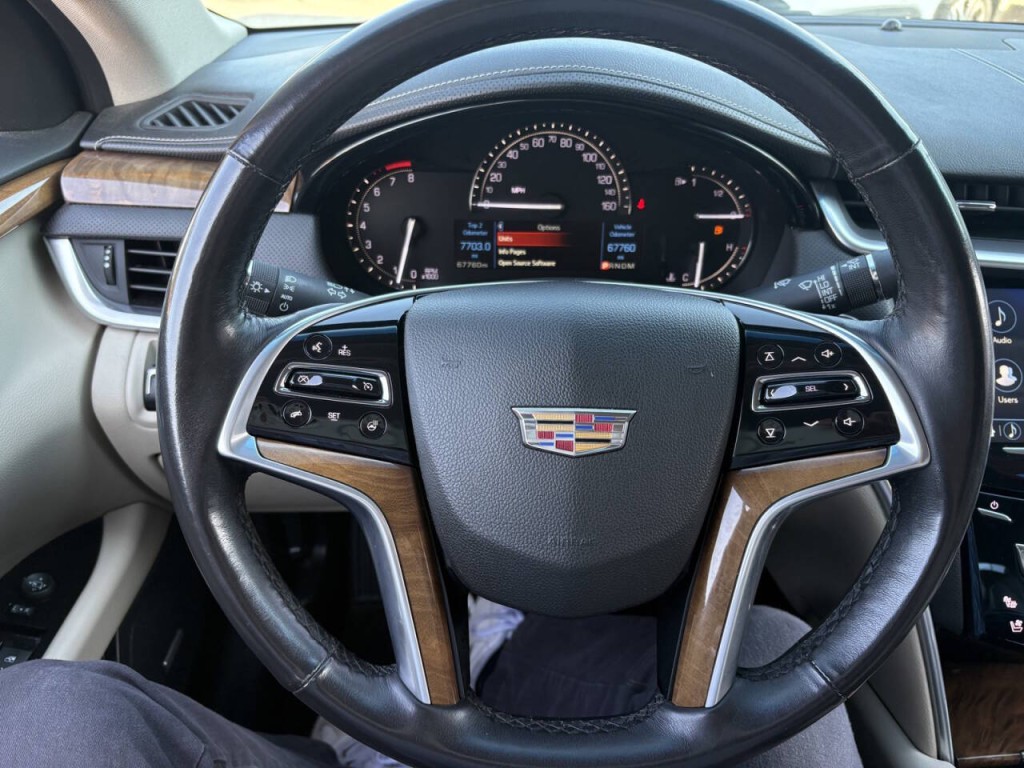 2018 Cadillac XTS Image 13
