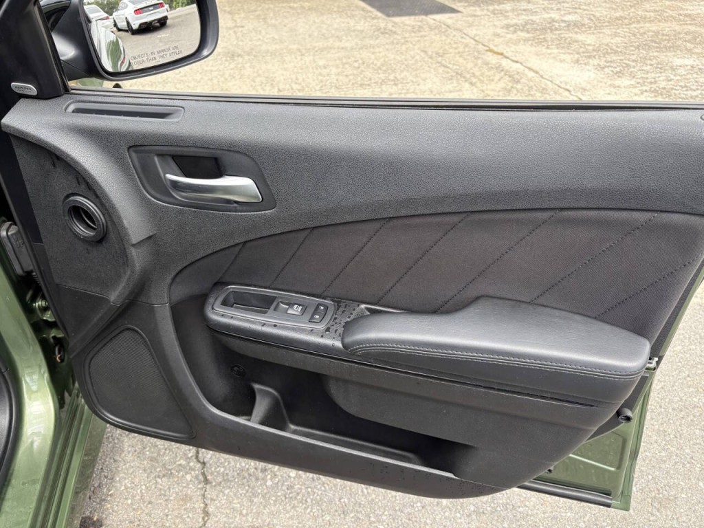 2019 Dodge Charger Image 26