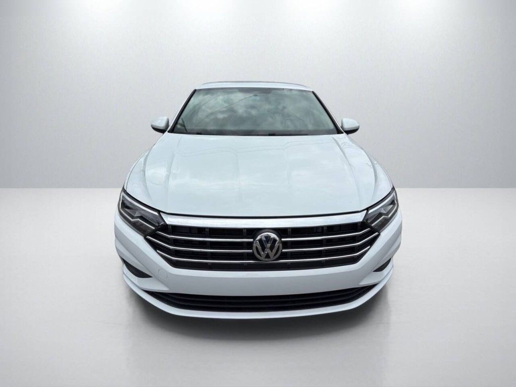 2019 Volkswagen Jetta Image 2