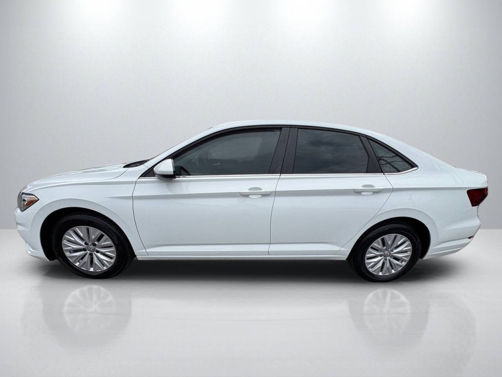 2019 Volkswagen Jetta Image 4