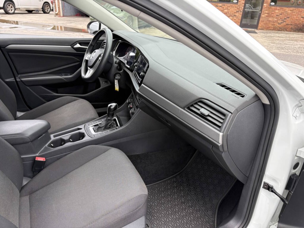 2019 Volkswagen Jetta Image 27
