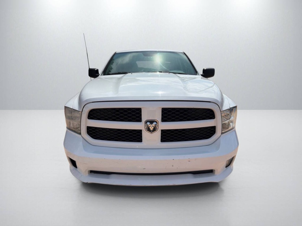 2015 RAM 1500 Image 2