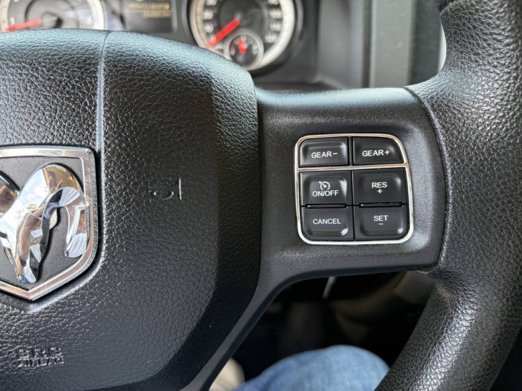 2015 RAM 1500 Image 12