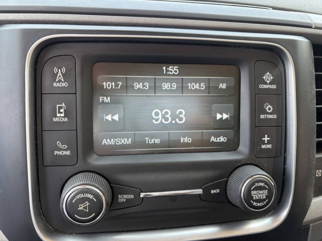 2015 RAM 1500 Image 16