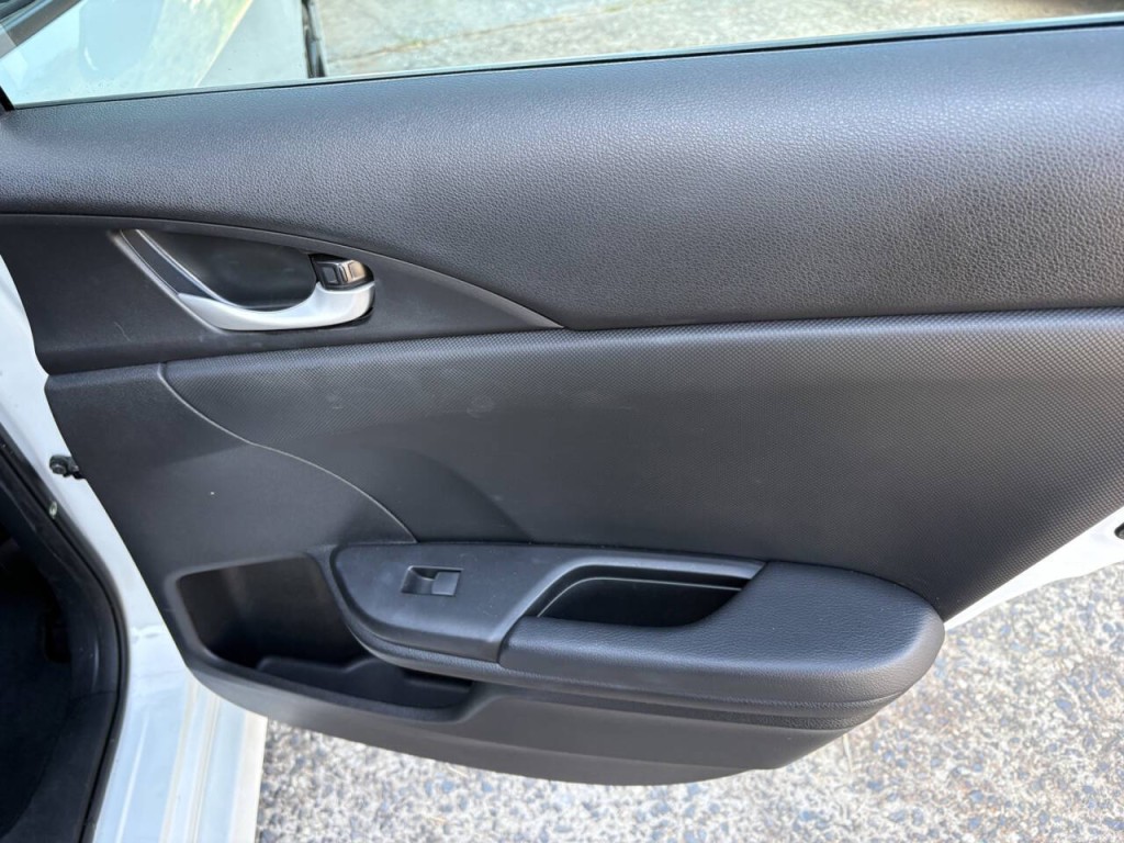 2021 Honda Civic Image 27