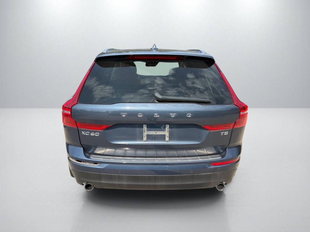 2020 Volvo XC60 Image 6