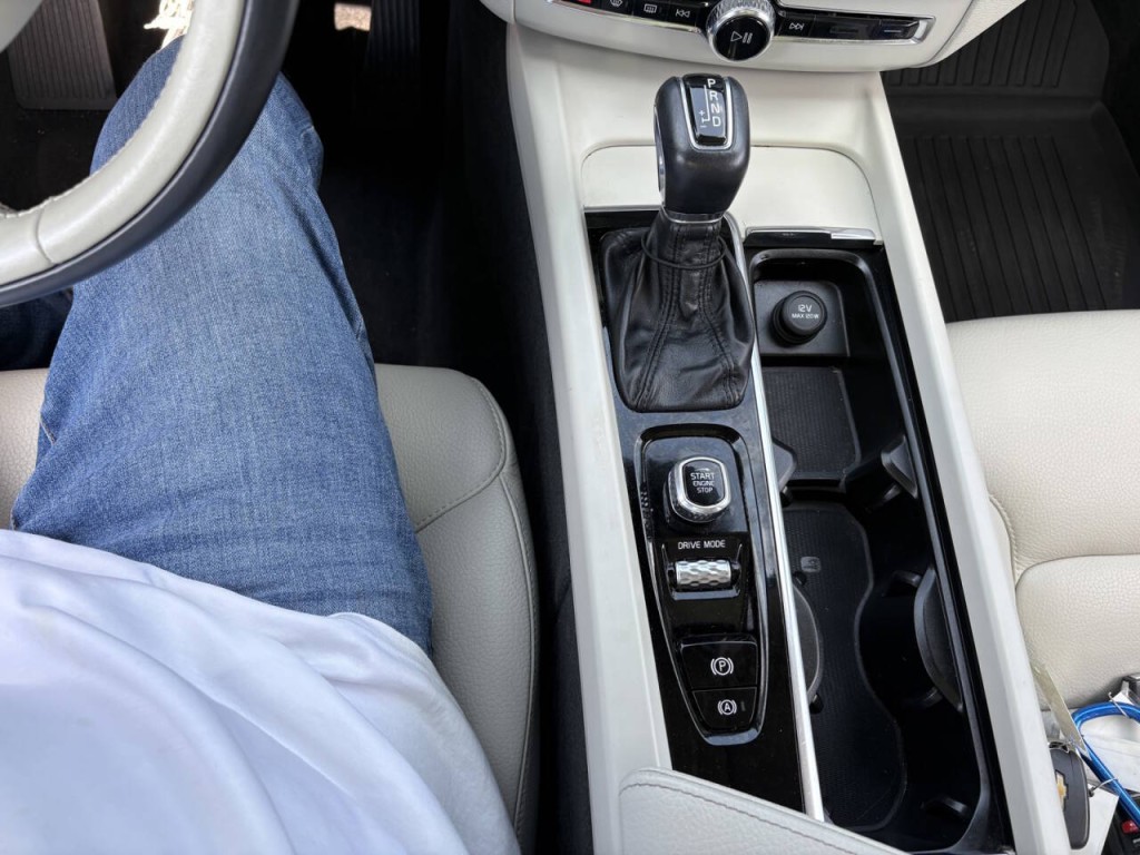 2020 Volvo XC60 Image 21