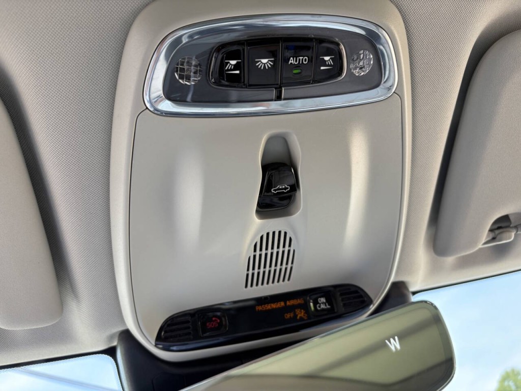 2020 Volvo XC60 Image 22
