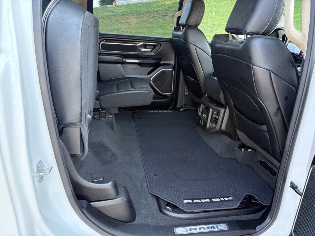2021 RAM 1500 Image 35