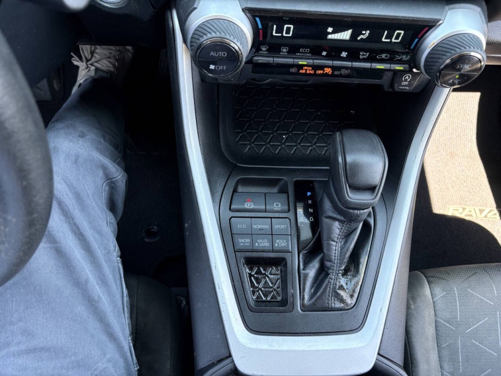 2022 Toyota Rav4 Image 19